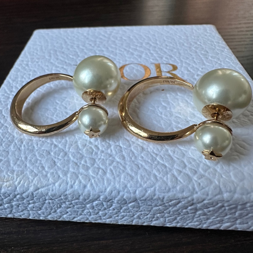 Dior Pearl Hoop Earrings with star